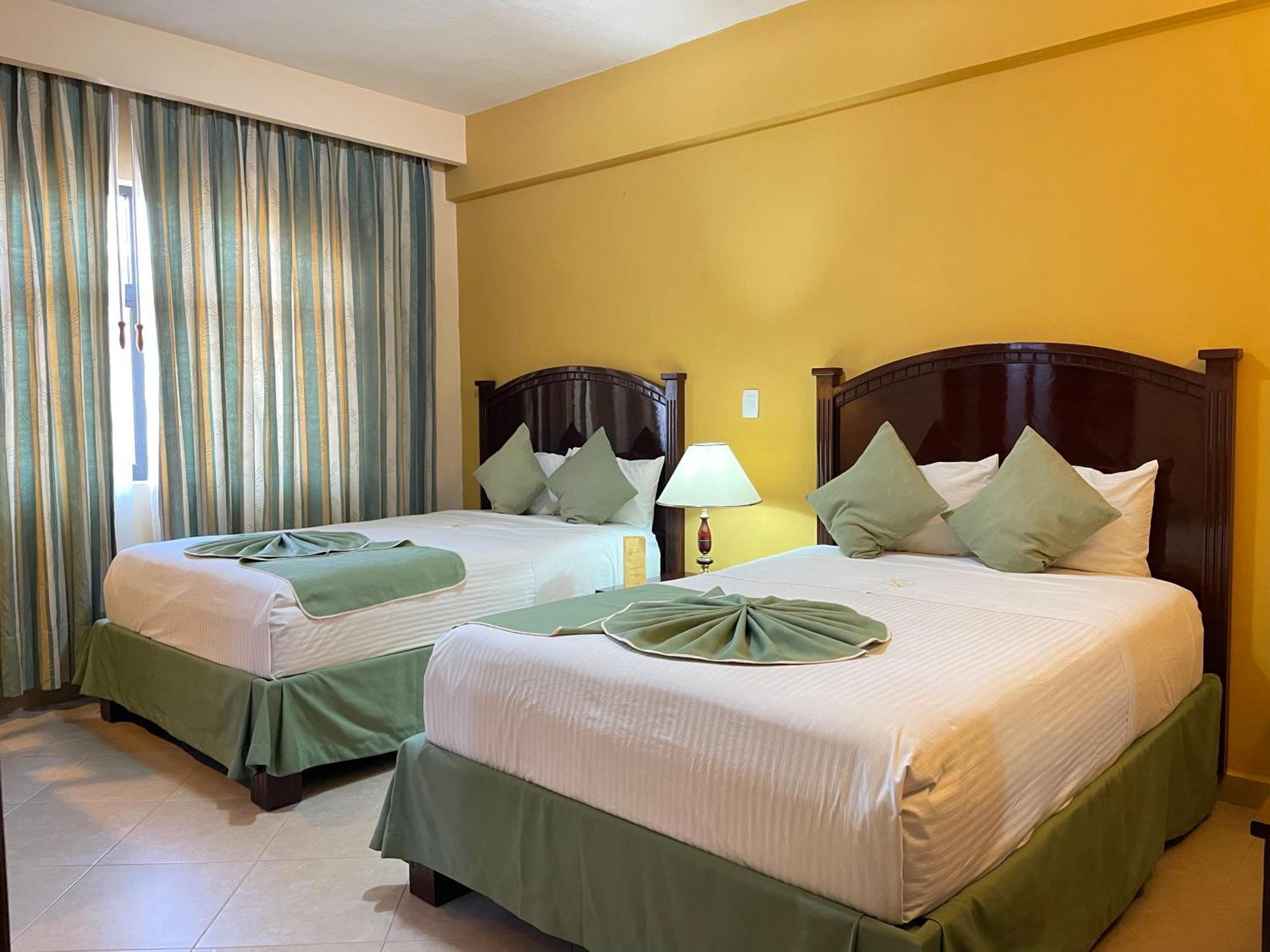 Hotel Centenario Iguala Extérieur photo