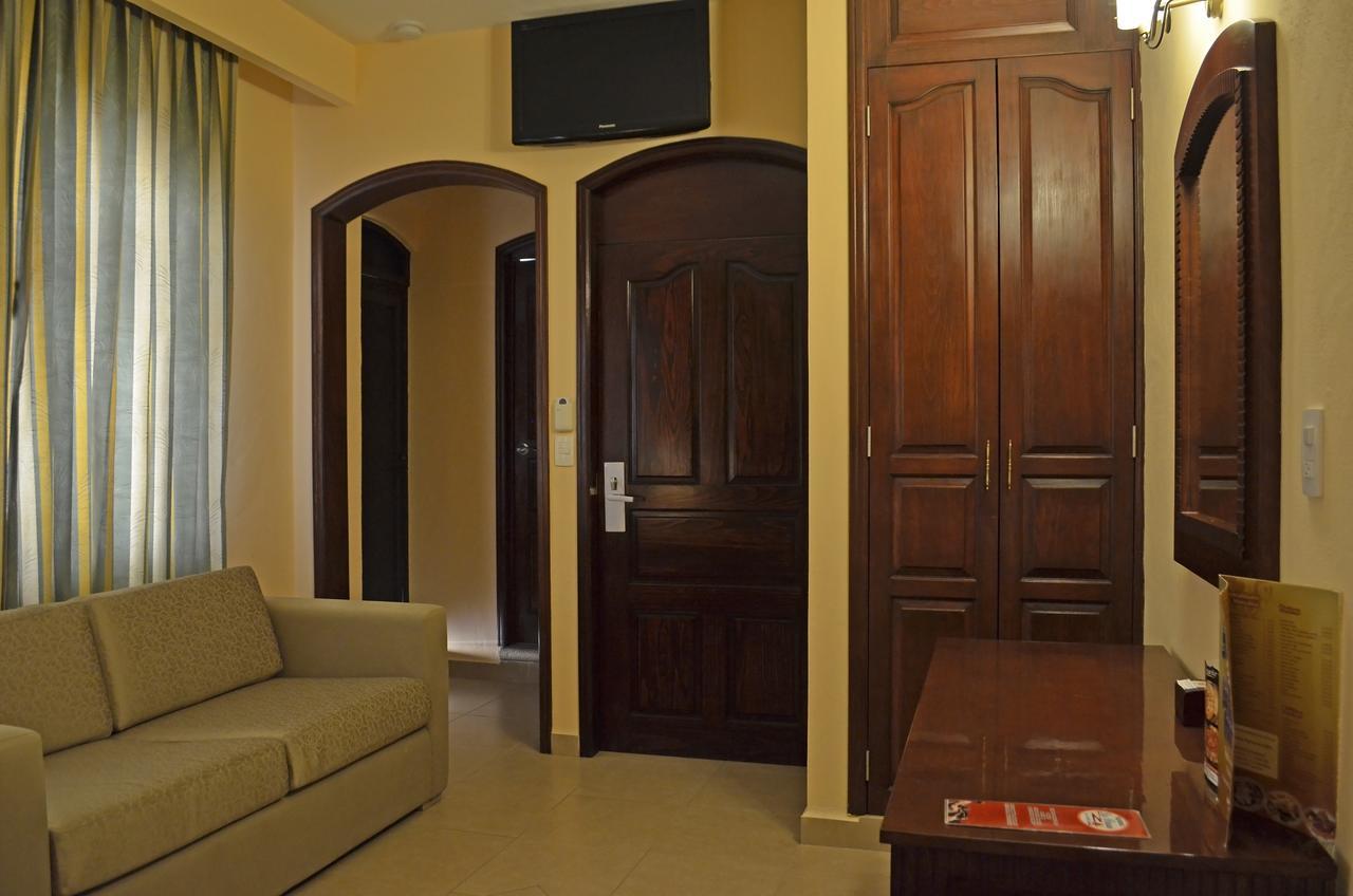 Hotel Centenario Iguala Extérieur photo